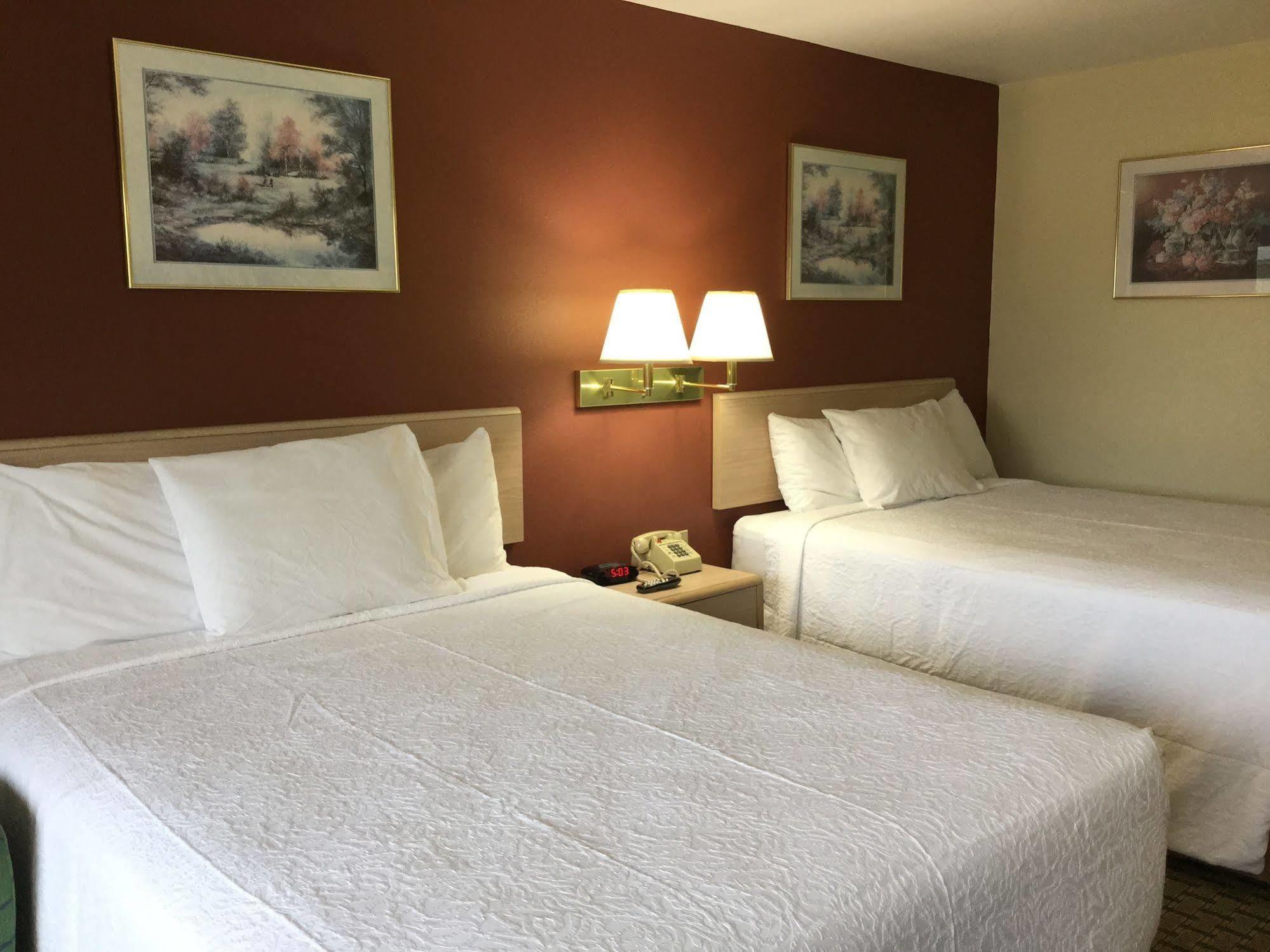 Americas Best Value Inn Cabot Eksteriør billede